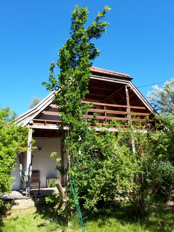Villa Dom Kolo Rewala Paprotno Esterno foto