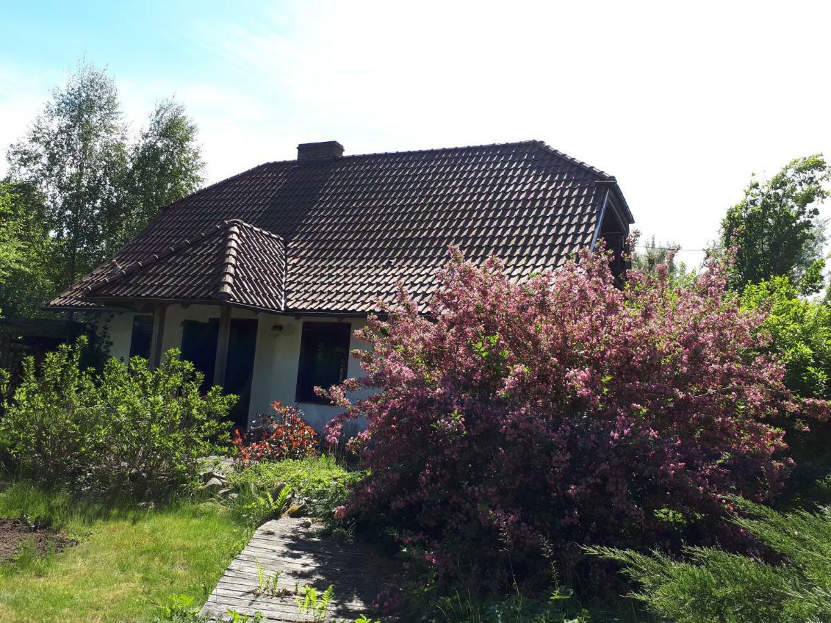 Villa Dom Kolo Rewala Paprotno Esterno foto
